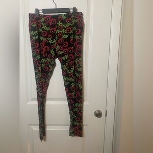 LulaRoe Tall and curvy Leggings